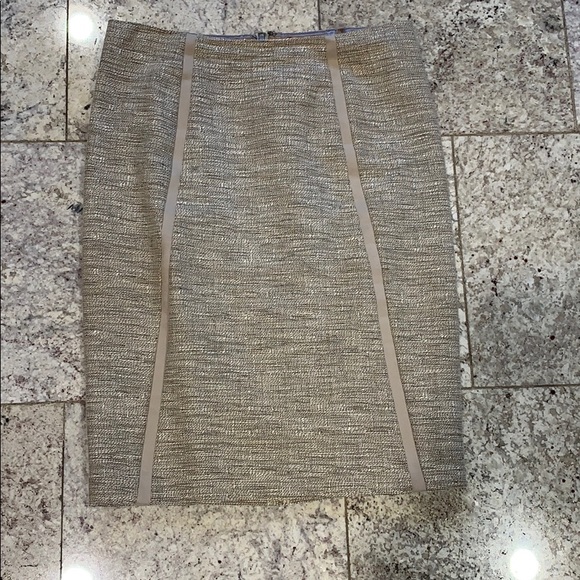 T Tahari Skirt - Picture 1 of 4